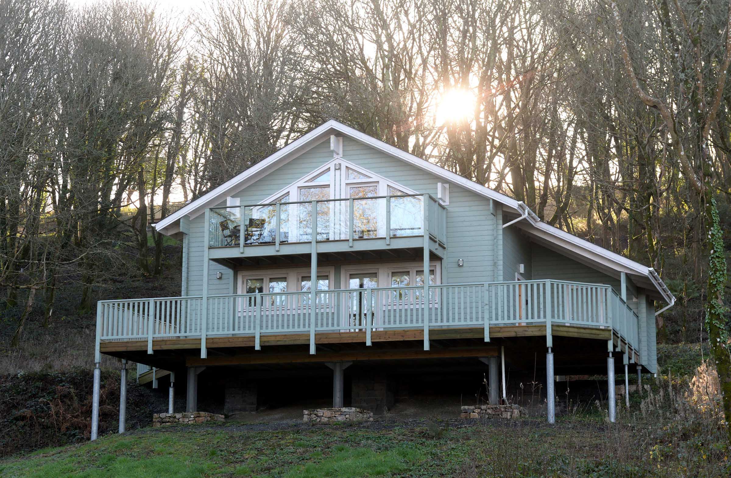 Lodge 5 Longbury - Luxury Woodland Lodge, Near Tenby - Self-catering