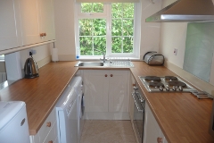 4 Hanbury Lodge picture 4