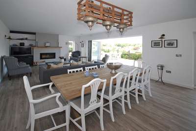 Featured Cottage