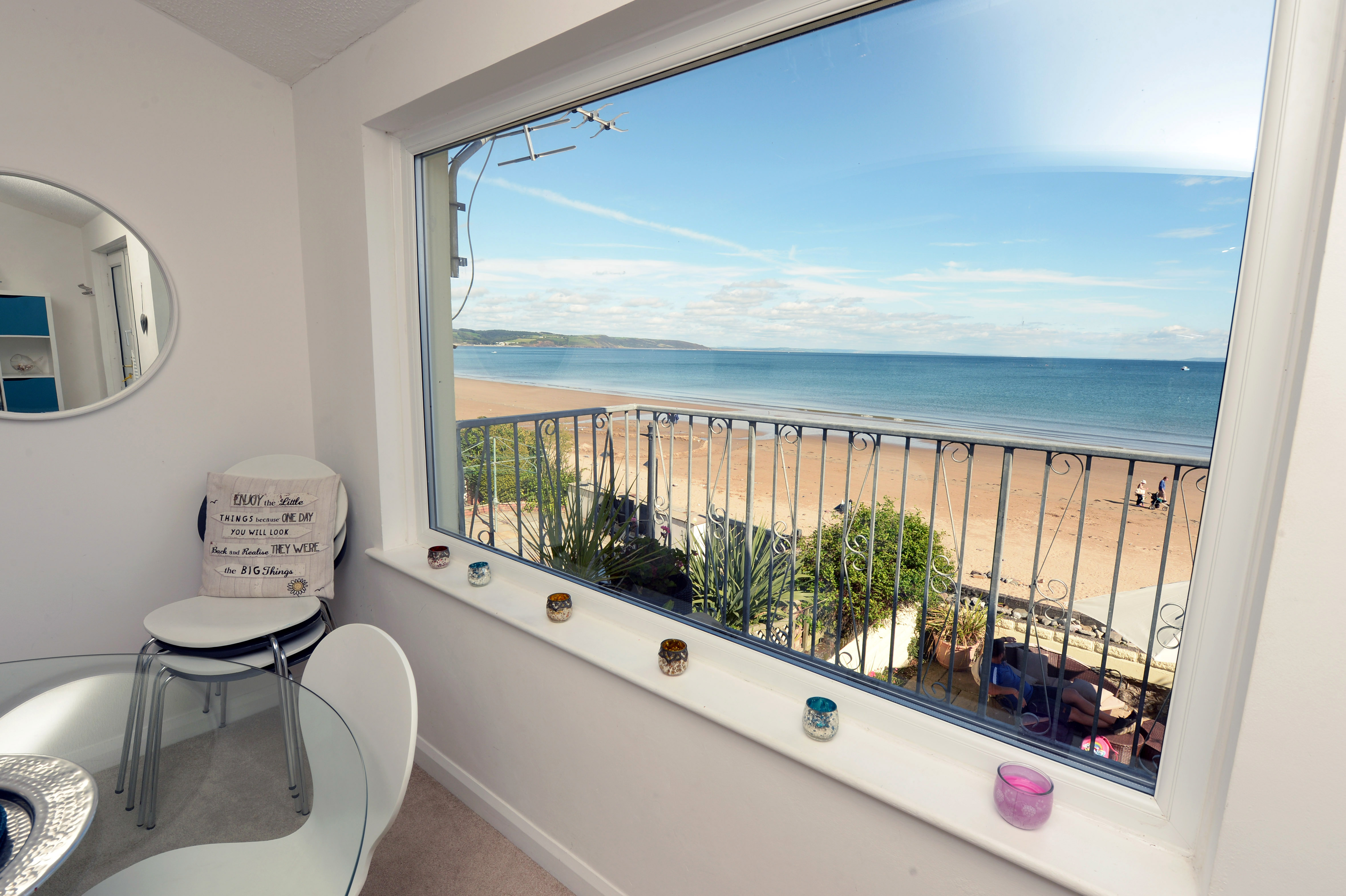 Gone To The Beach Luxury Cottage Sea Views Direct Access To