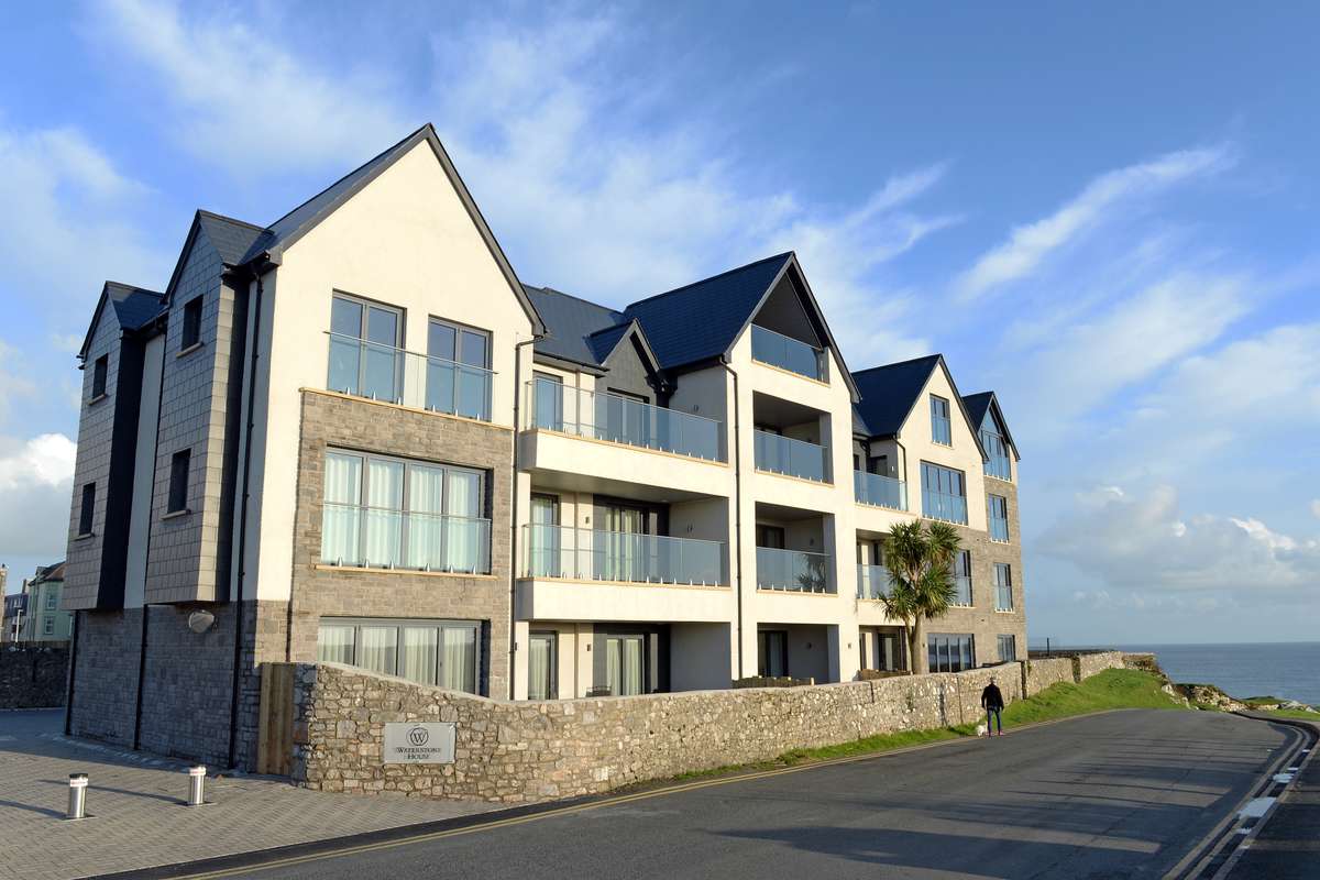 Apartment 2 Waterstone House - Sea View Apartment