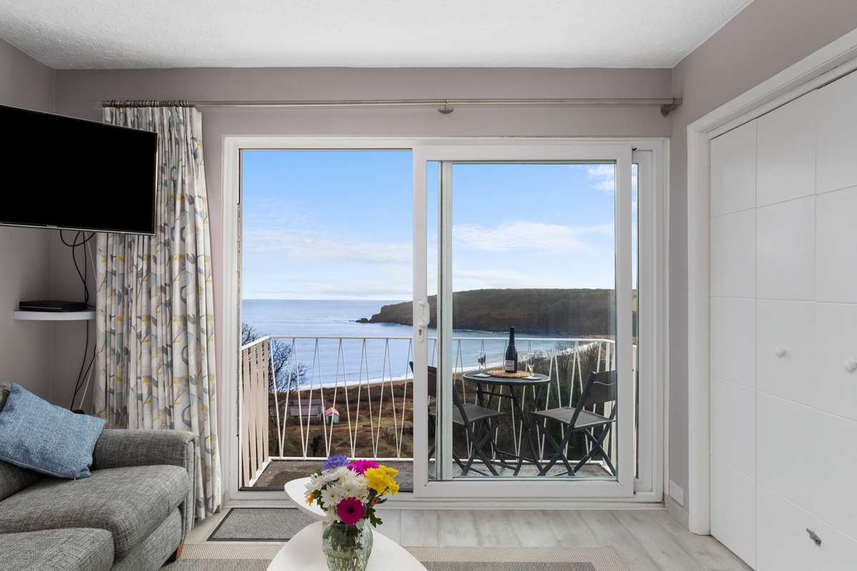 Freshwater Bay - Freshwater Seaside Apartment