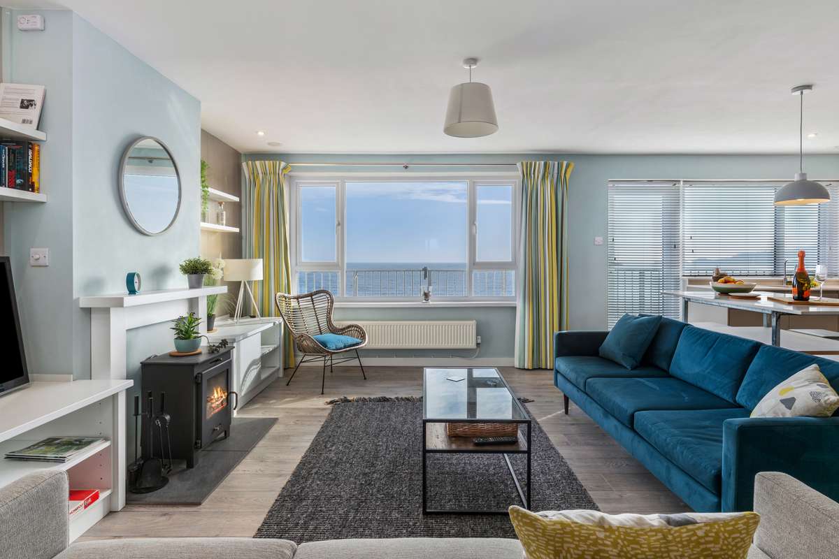 Dolphins Apartment - Sea View Apartment Saundersfoot