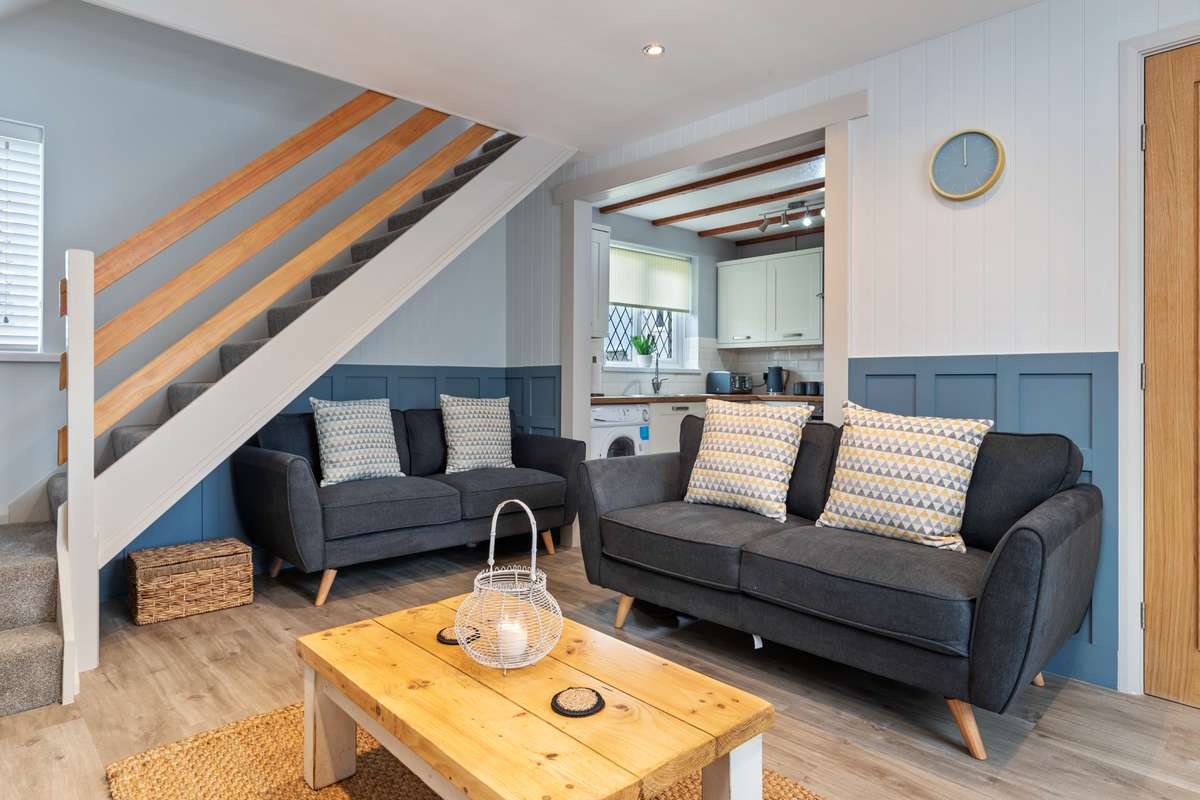 Cartwright's Cottage - Cartwrights Cottage - Cosy Cottage, - Swimming Pool, Table Tennis, Mini Golf, Tennis Court, Play Park