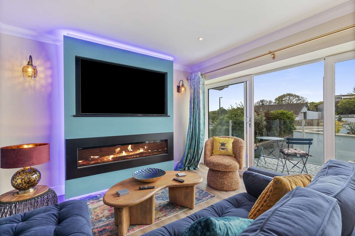 Bay View Cottage - Close to Village and Beach, Luxurious