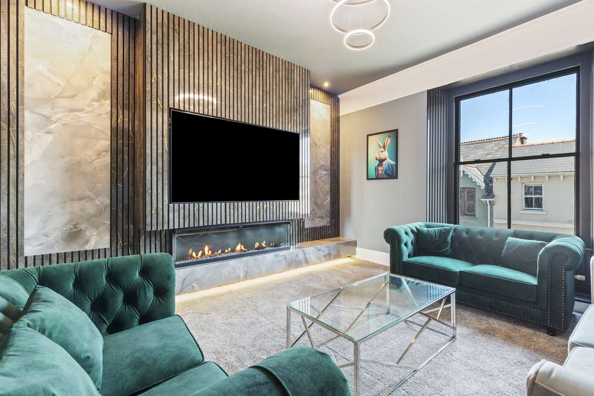 3 Bedford House - Close to Town and Seafront