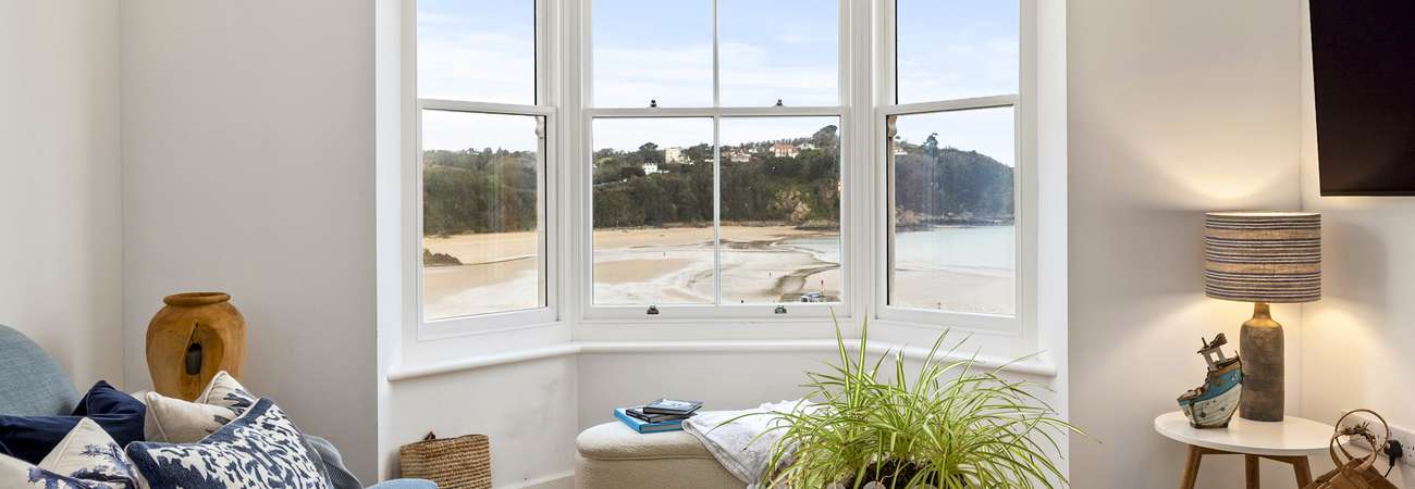 Midnight, Azure & Ultra Marine – Luxury Harbour Apartments in Tenby