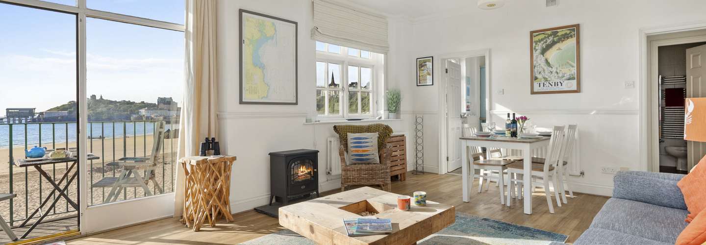 1 Sunny Cove - Direct Beach Access, Sea Views