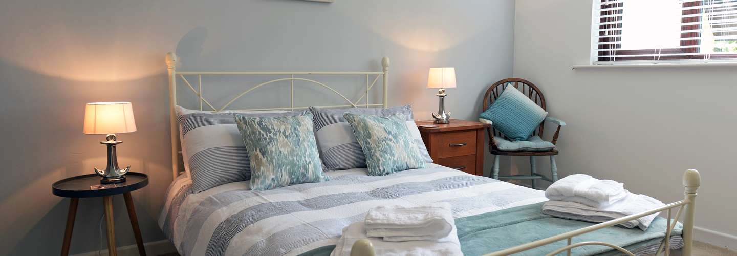 Valley Retreat - Saundersfoot Cottage, Pembrokeshire