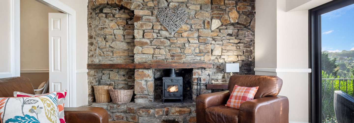 Cartref - Beautiful Cottage, Hot Tub, Countryside Views