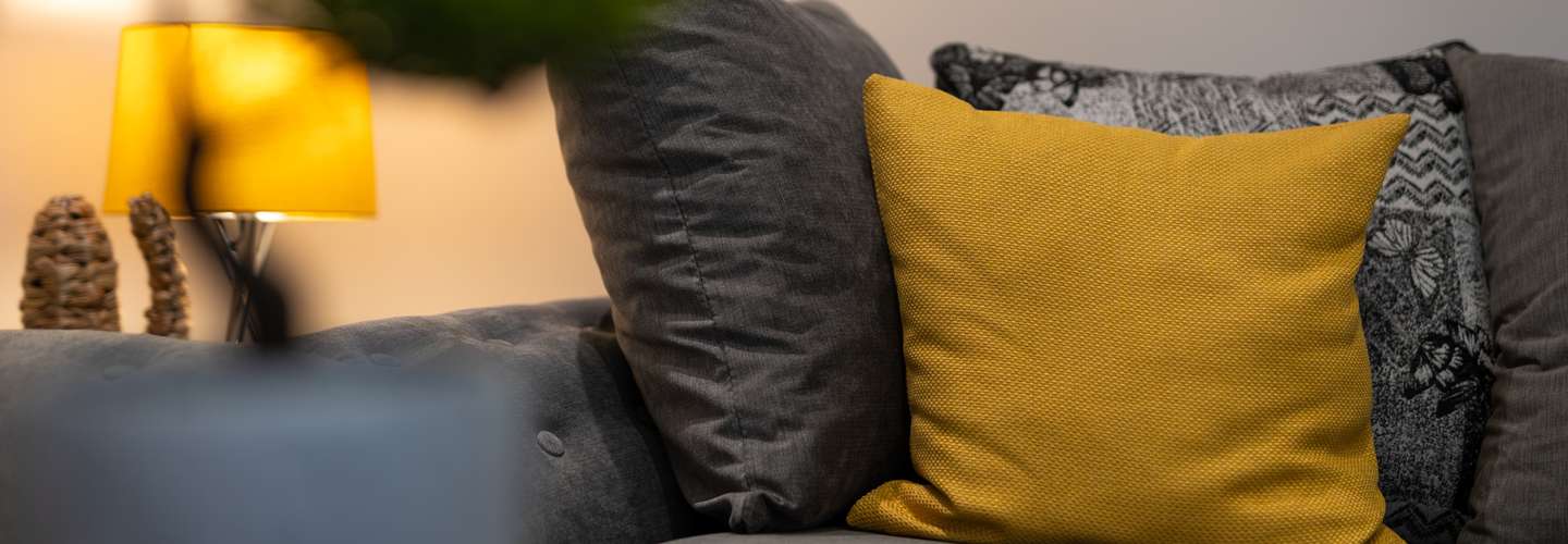 Ocean Waves Apartment - Ground Floor Apartment, Pet Friendly, Enclosed Garden