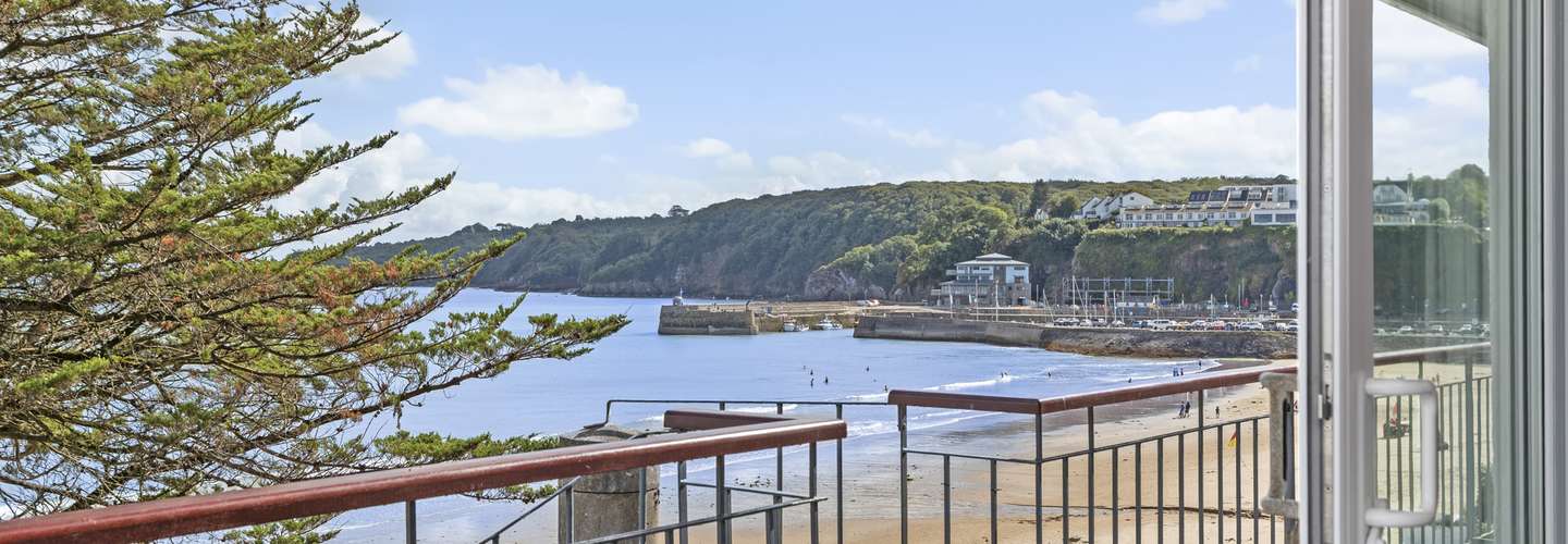 33 Beach Court - Direct Beach Access, Sea Views