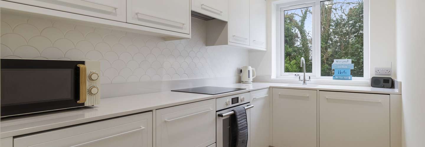 3 Monkstone Court - Close to Village and Beach