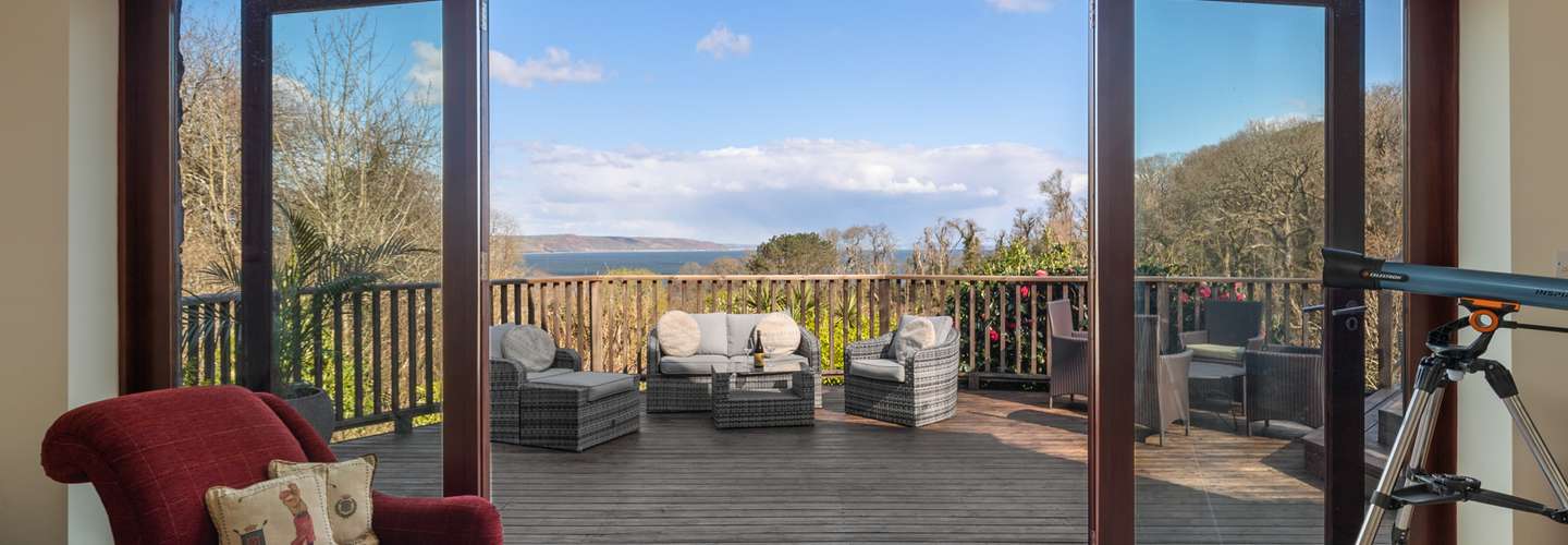 Glendale Cottage - Sea Views and Hot Tub - Sea Views, Beach Access, Hot Tub