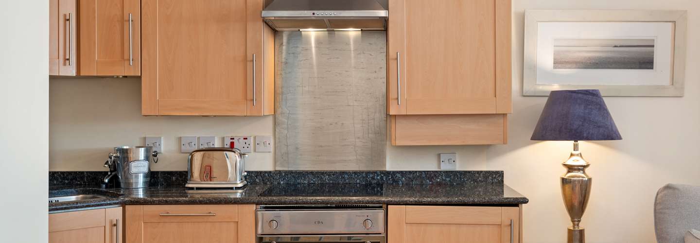 Bryn Y Mor - Tenby apartment, sea views