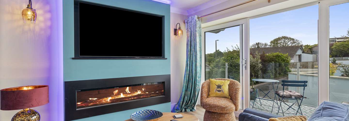 Bay View Cottage - Close to Village and Beach, Luxurious