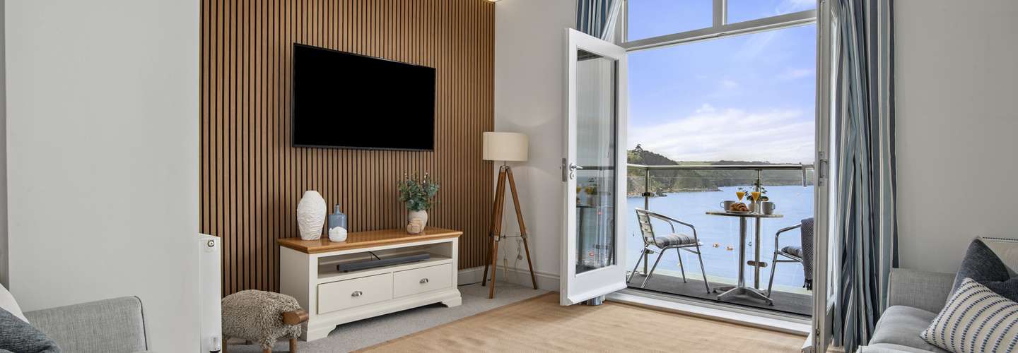 Royal Victoria Court 7 - Tenby Harbour, Sea Views