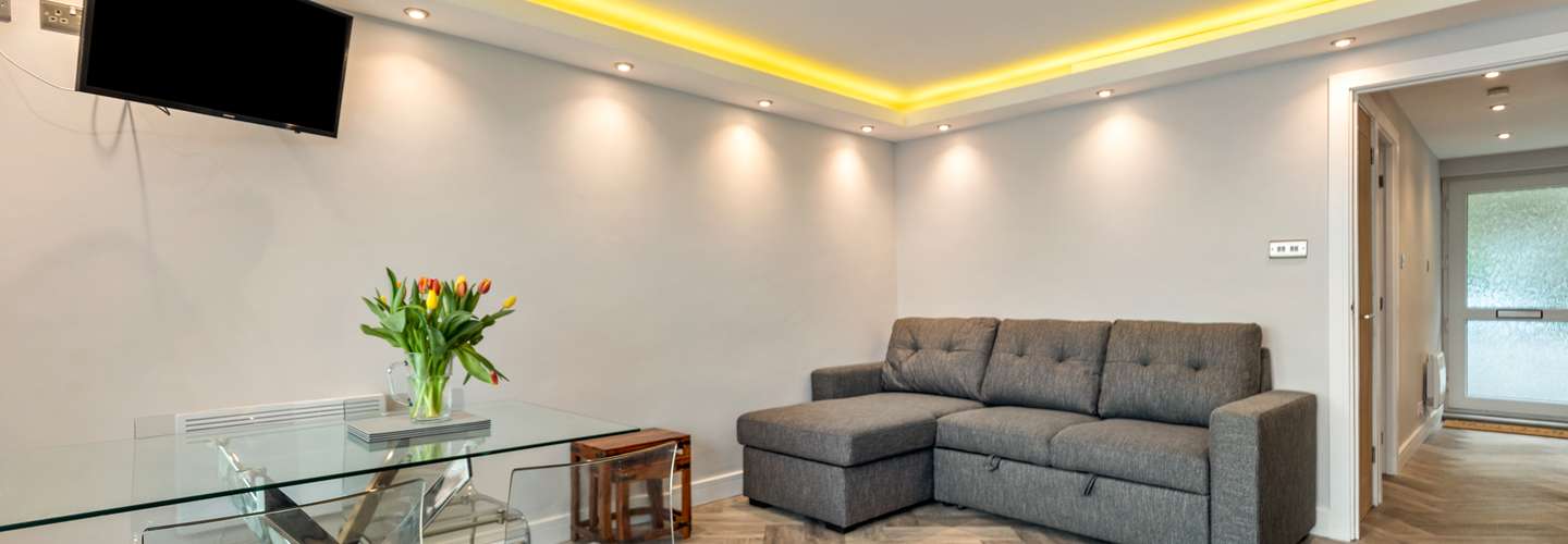 Pleasant View - Direct Beach Access, Sea Views