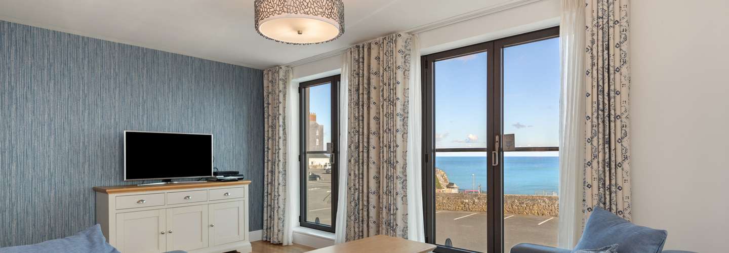 Apartment 8 Waterstone House - Luxury Apartment, Sea Views, Pet Friendly - Luxury Apartment, Sea Views, Pet Friendly