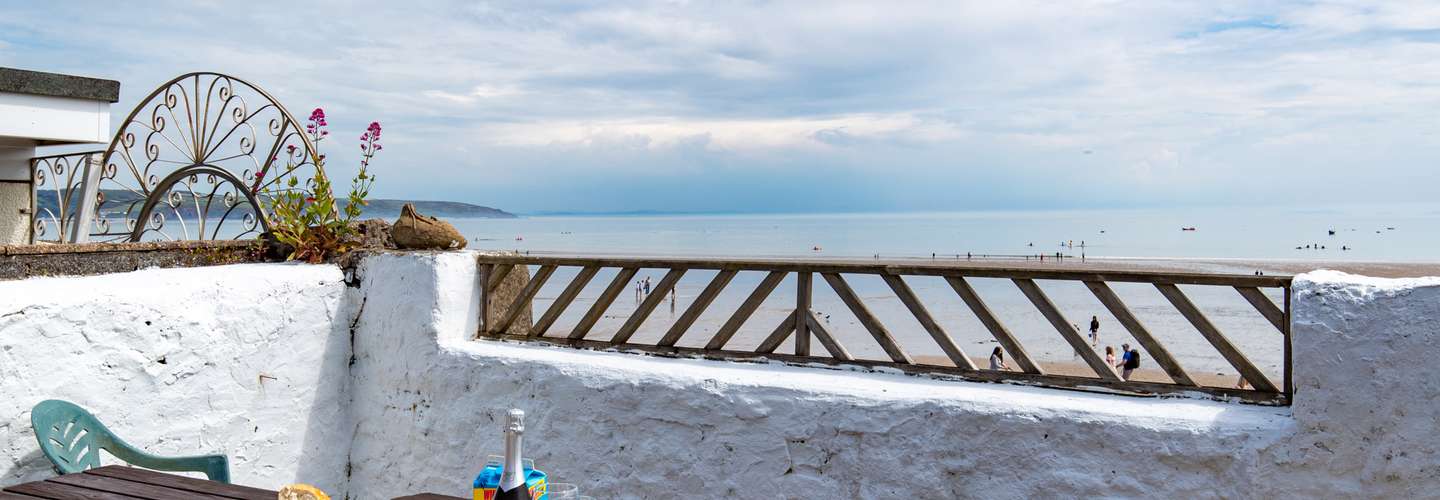 Kilmore - Beach Front House, Direct Beach Access, Spectacular Sea Views