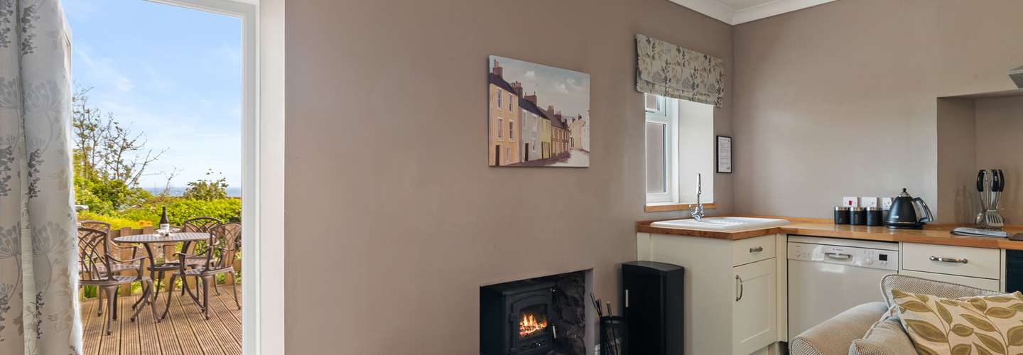 Caldey Island View - Sea Views and Log Burner - Sea Views, Log Burner, Dog Friendly