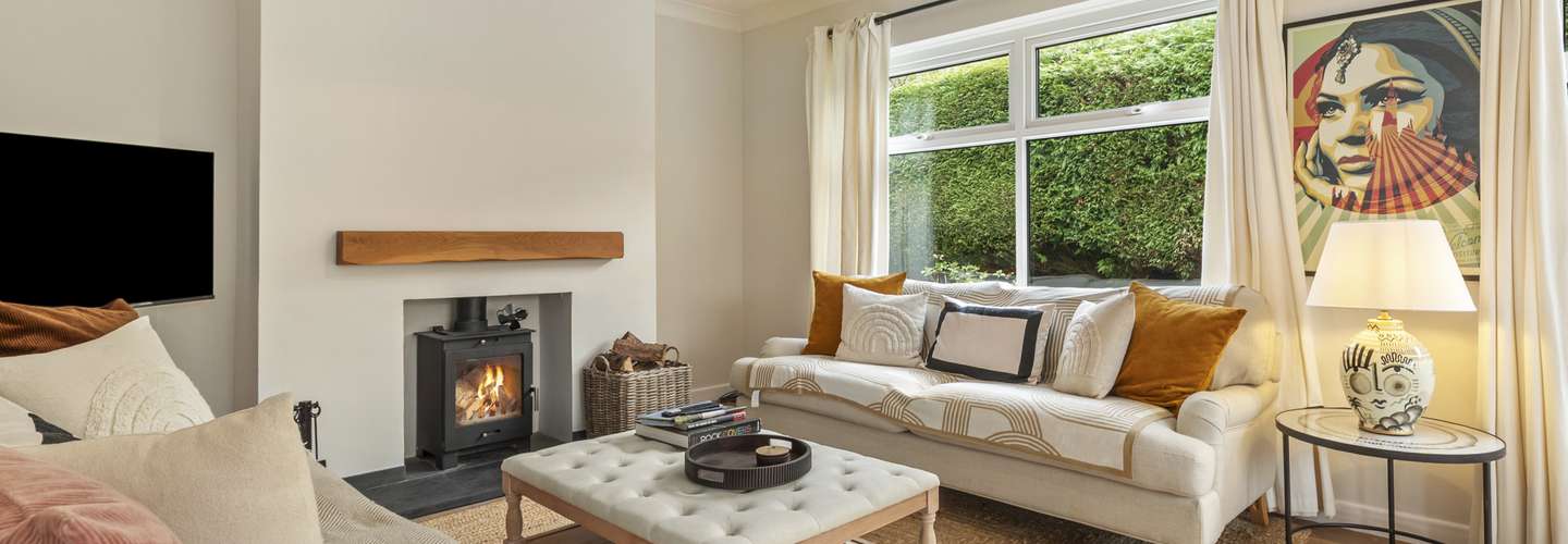 Fern Hill - Close to village and beach