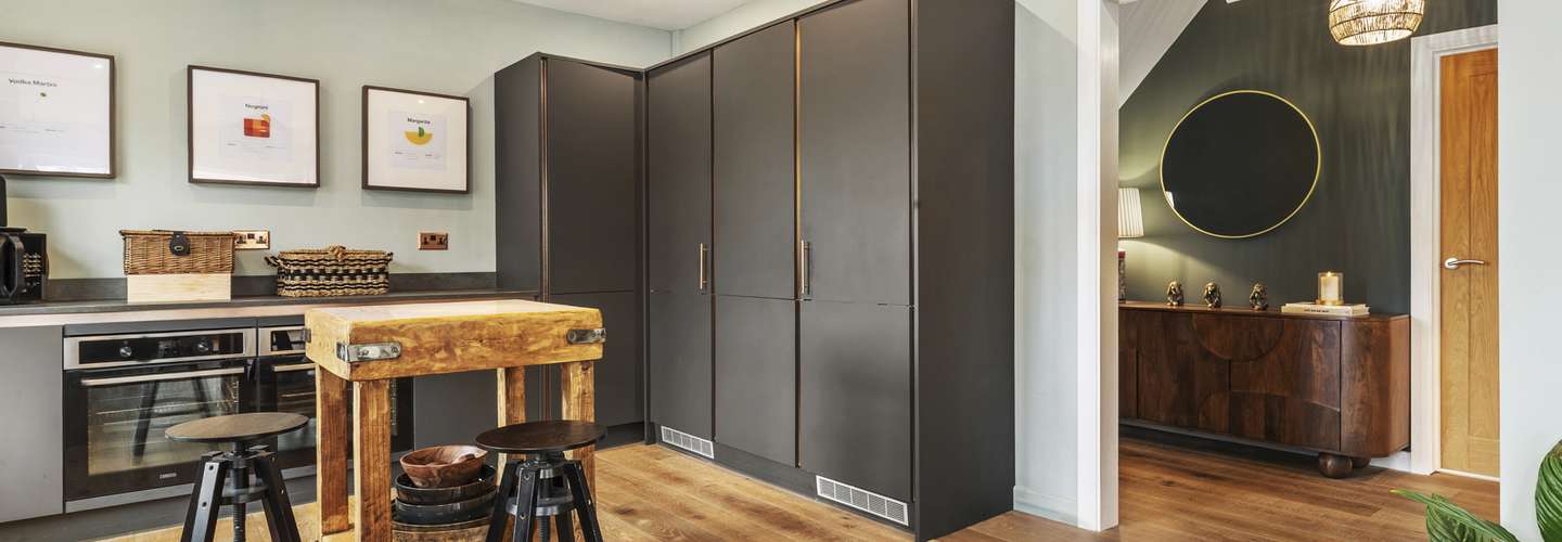 Fern Hill - Close to village and beach