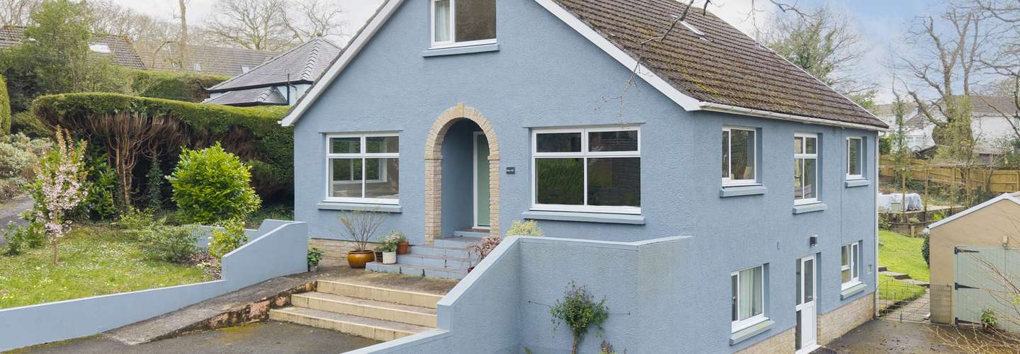 Fern Hill - Close to village and beach