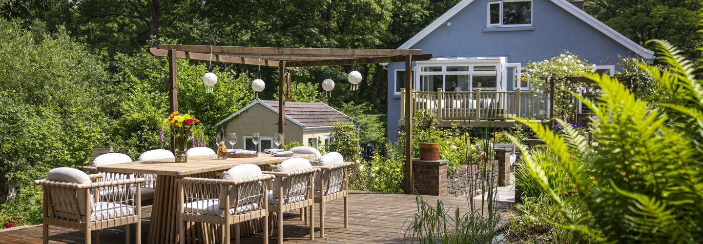 Fern Hill - Close to village and beach