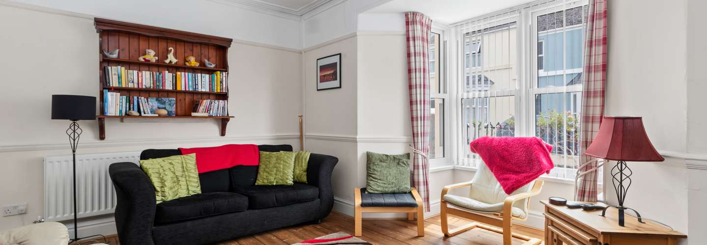 Penlan - Tenby, close to town and beaches