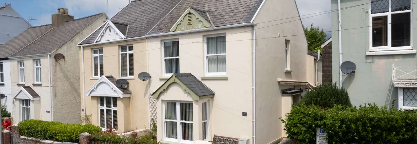 Penlan - Tenby, close to town and beaches