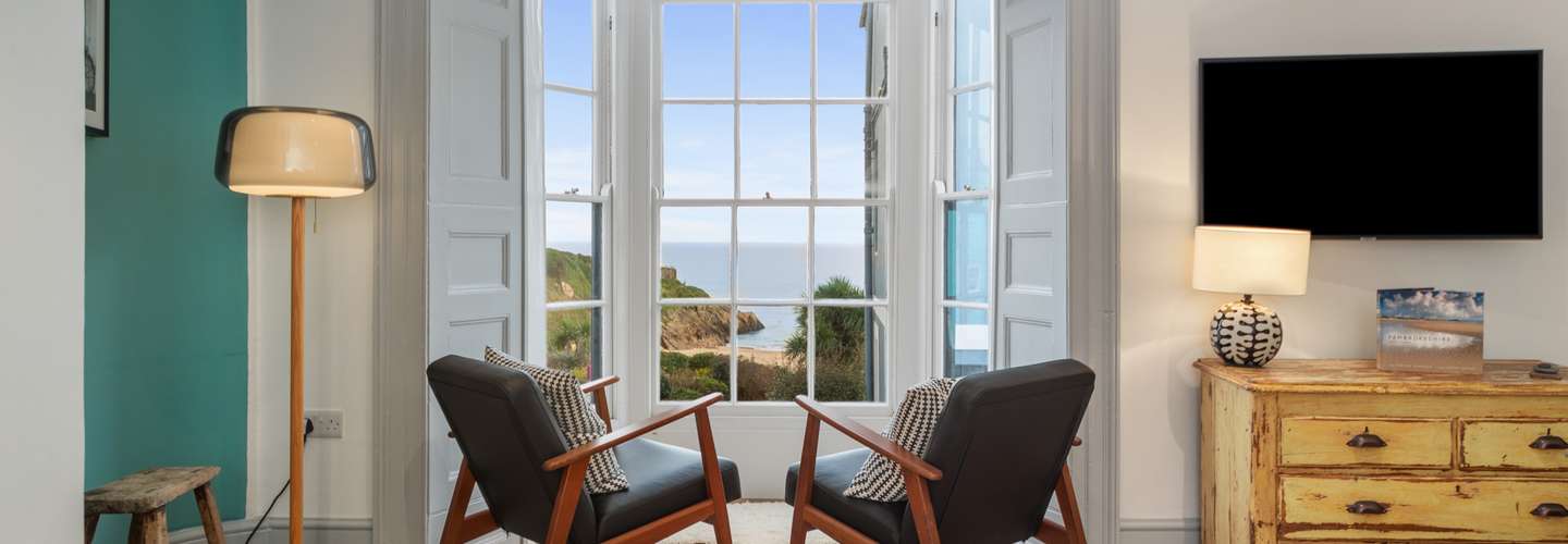 Windermere House - Sea Views, Close to Harbour