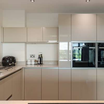 Apartment 10 Waterstone House - Luxury Apartment with Sea Views