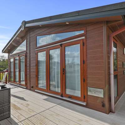 Cormorant - Luxury Lodge, Close to the Beach