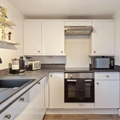 Ocean Cottage - Walk to Beach, Countryside Views