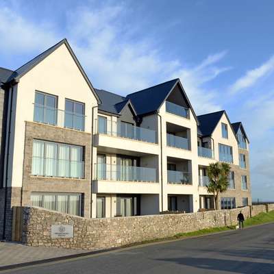 Apartment 2 Waterstone House - Sea View Apartment