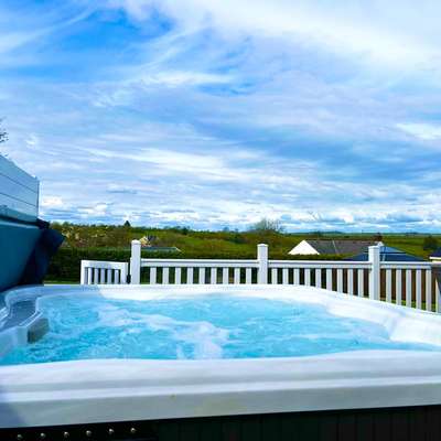 Fern Cottage - Peaceful, Dog Friendly Cottage