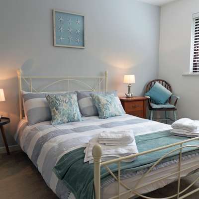 Valley Retreat - Saundersfoot Cottage, Pembrokeshire