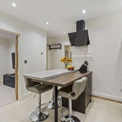 Monkstone View - Direct Beach Access, Close to Village