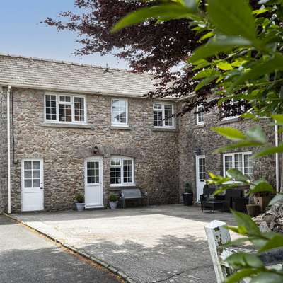 The Coach House - Cosy Cottage