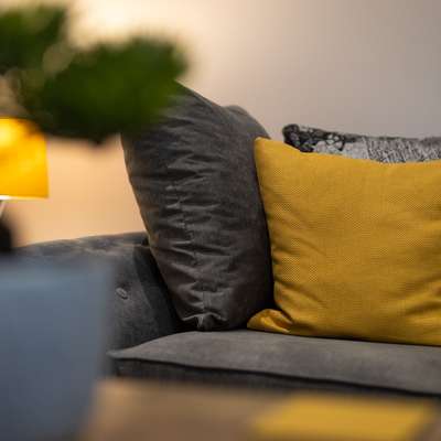 Ocean Waves Apartment - Ground Floor Apartment, Pet Friendly, Enclosed Garden