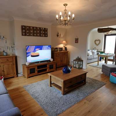 Swallow Dale - Large cottage, WiFi, parking