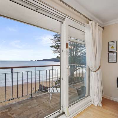 On The Beach - Direct Beach Access, Sea Views - Direct Beach Access, Spectacular Sea Views