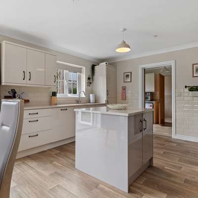 Garden Meadows - Beautiful Family Cottage - Beautiful Tenby Cottage