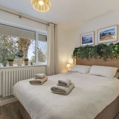 3 Monkstone Court - Close to village and beach