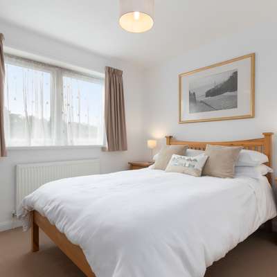 Oaklands - Lovely Cottage, Walk to Beach