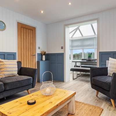 Cartwright's Cottage - Pool, Sports Courts, Park - Cartwrights Cottage - Cosy Cottage, - Swimming Pool, Table Tennis, Mini Golf, Tennis Court, Play Park