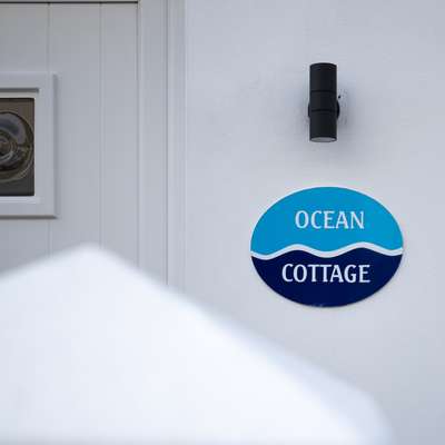 Ocean Cottage - Walk to Beach, Countryside Views