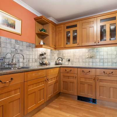 Arcadia House - Lovely Apartment, Close to Beaches, Harbour and Town Centre