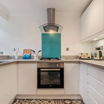 3 South Beach Court - Cosy Seafront Apartment